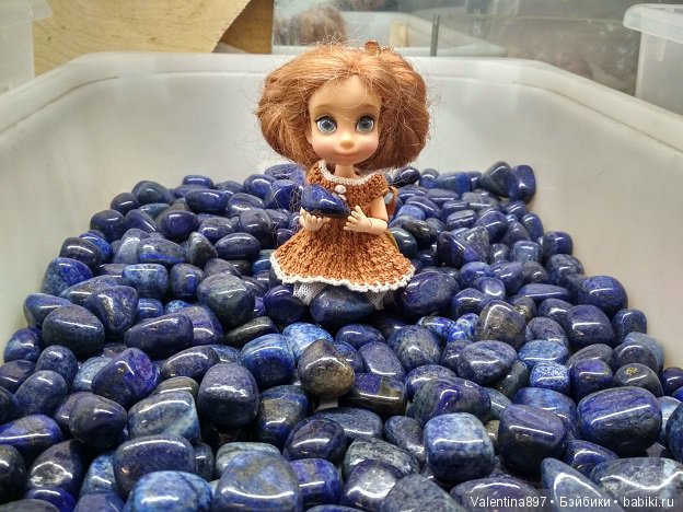 Даринка в гостях у геологов