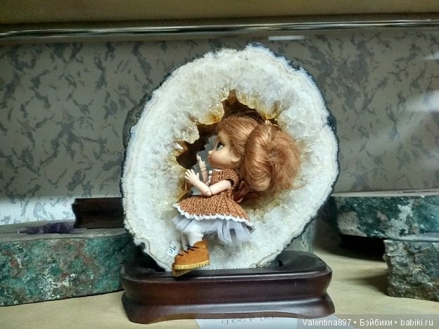 Даринка в гостях у геологов (фото 9)