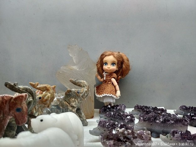 Даринка в гостях у геологов