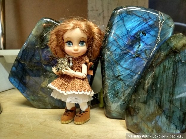 Даринка в гостях у геологов