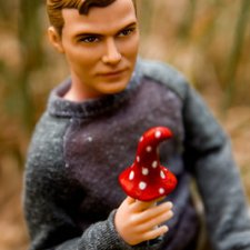 Кривые мухоморы