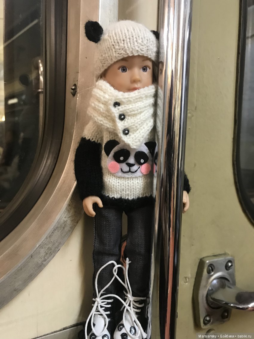 Обаяние вязаных вещей — Куклы Milim Studio (Милим): российские БЖД (фото 7)