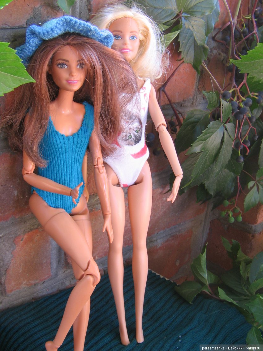 И снова - дочкины кукляшки. На пороге осени