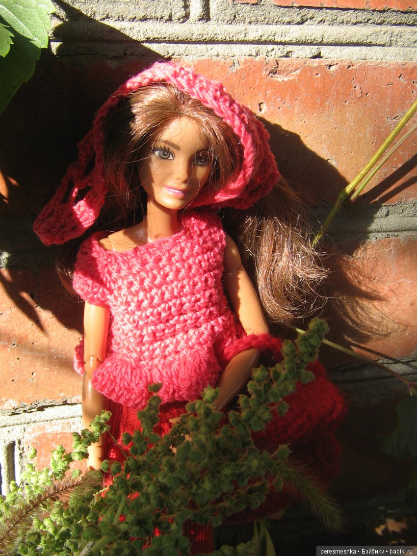 И снова - дочкины кукляшки. На пороге осени