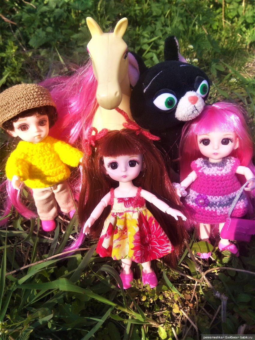 Первое солнце, первая весна... Мы идем гулять