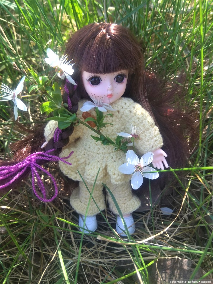 Первое солнце, первая весна... Мы идем гулять