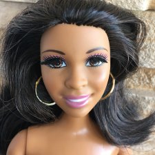 Nikki Barbie dreamhouse