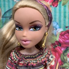 Шарнирная кукла Братц Фианна (Bratz Fianna). Шарнирная кукла Братц Фианна (Bratz Fianna).