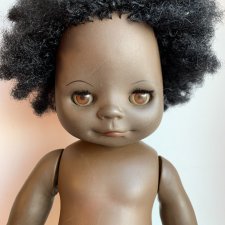 Помогите опознать куколку-африканку