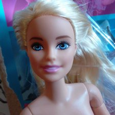 Новинка 2018 года Барби (Barbie) "Безграничные движения" блондинка (3). НЮД