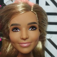 Барби Фашионистас 126 пышка (2)