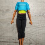 Тело в аутфите Барби Джойс "Безграничные движения" брюнетка (в голубом топе) вторая волна (3)