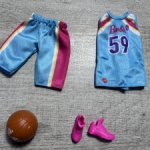 Аутфит Барби "Безграничные движения" баскетболистки афроамериканки (2)