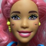 Кукла-сюрприз Барби