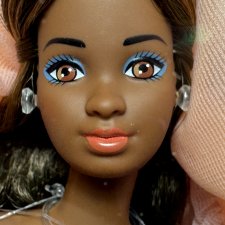 Барби "Персики и сливки" брюнетка