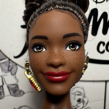 Барби к 80-летию Mattel Бруклин нюд