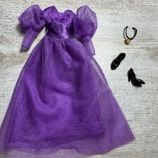 Аутфит от Барби Ванесса