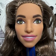 Голова Барби йоги пышки "Безграничные движения" 2024 год (5)