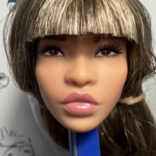 Голова пышки Барби Лукс 24 Симоны (3)