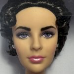 Барби Элизабет Тейлор 2000 год