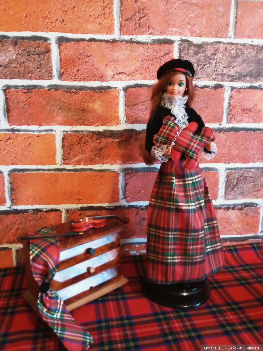 Scottish Barbie 1991 или шотландский топик