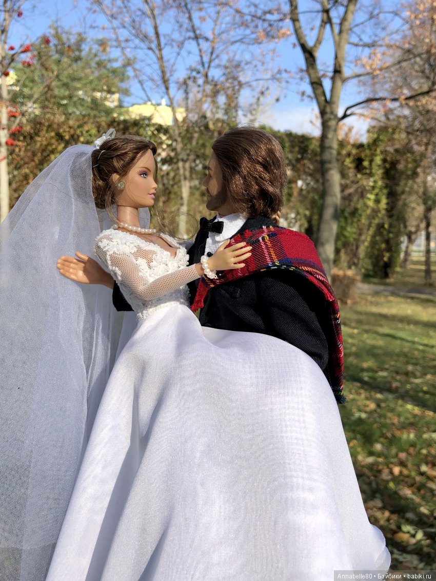 Хранитель. Свадебный альбом: Молодожены