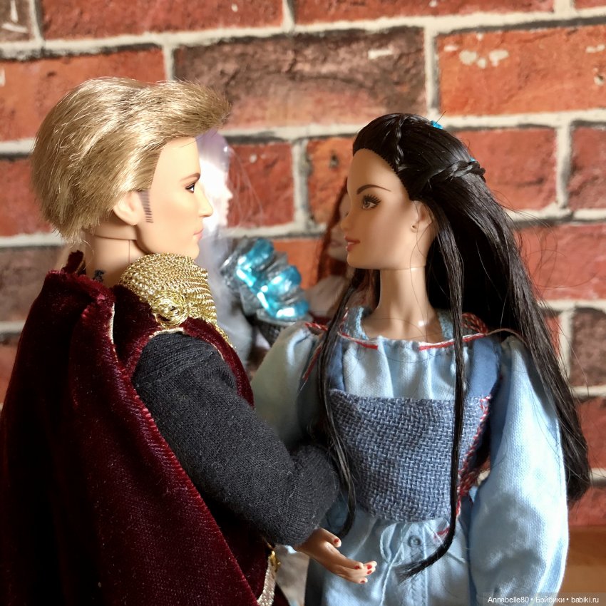 О звонких мечах, широких плечах и темных ночах