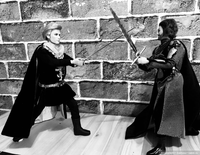 О звонких мечах, широких плечах и темных ночах