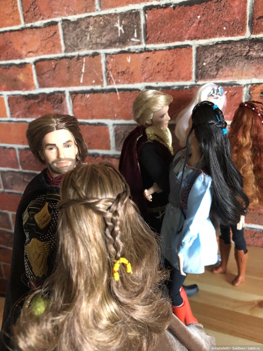 О звонких мечах, широких плечах и темных ночах