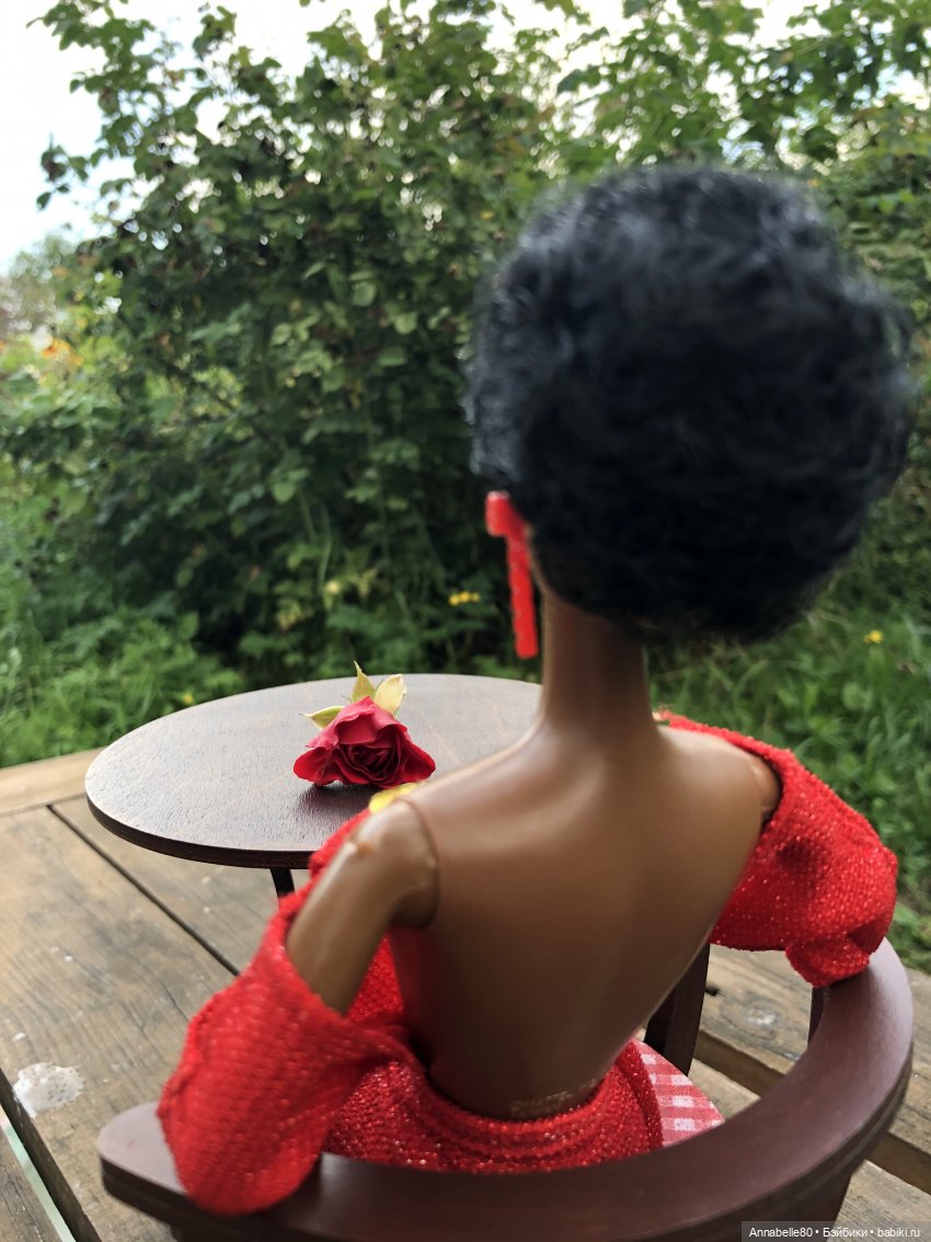 Black Barbie 1980 — Куклы Barbie (Барби): Looks