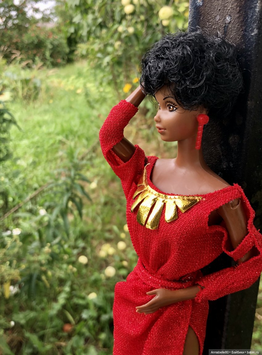 Black Barbie 1980 — Куклы Barbie (Барби): Looks (фото 7)