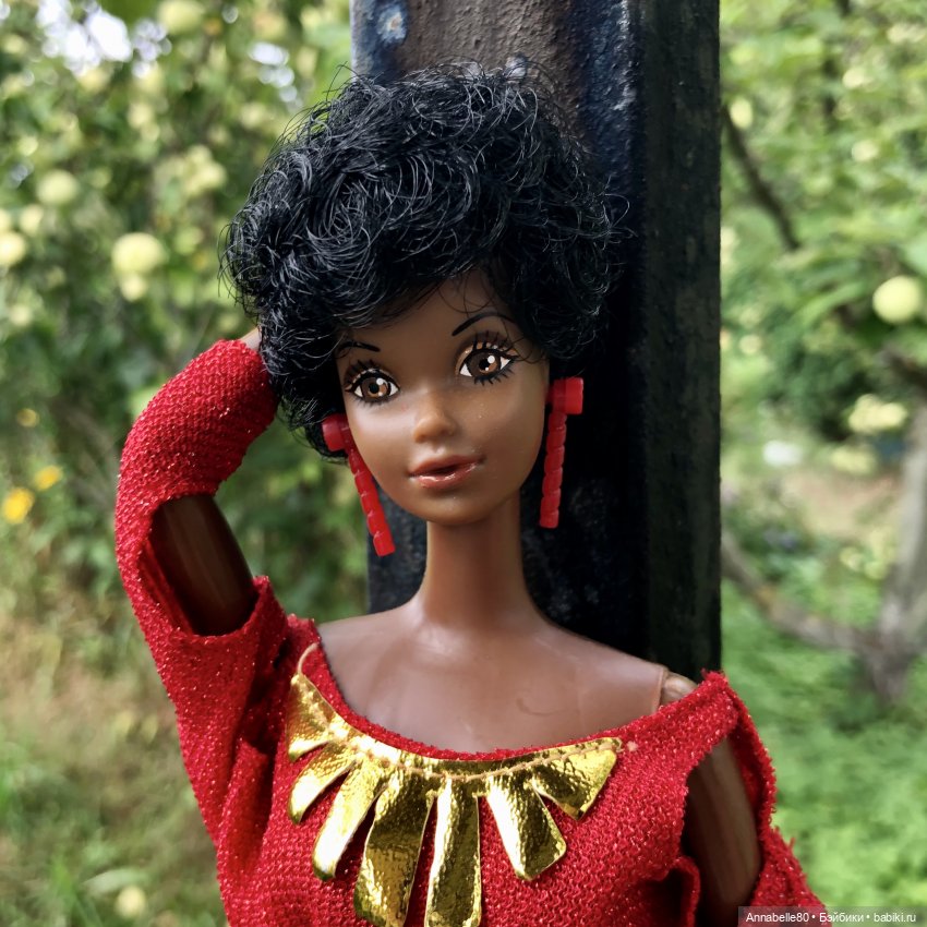 Black Barbie 1980 — Куклы Barbie (Барби): Looks (фото 8)