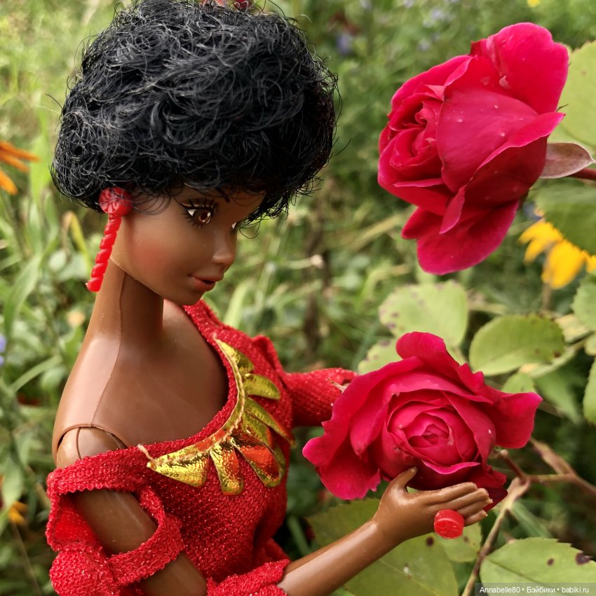 Black Barbie 1980 — Куклы Barbie (Барби): Looks (фото 9)