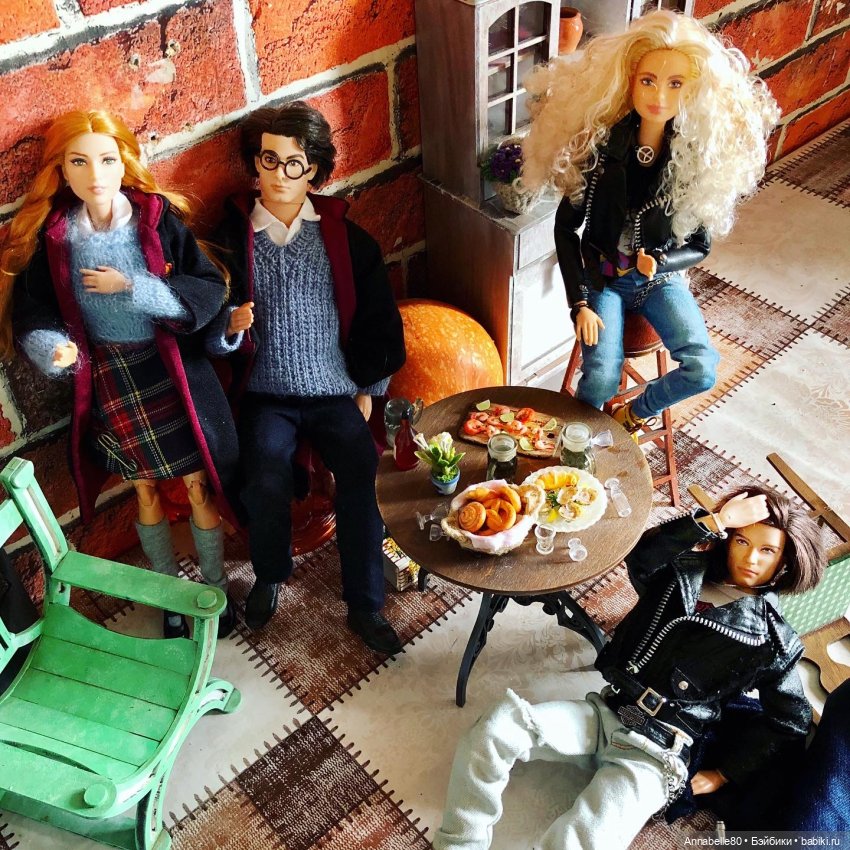 Утро добрым не бывает. Особенно после Хэллоуина