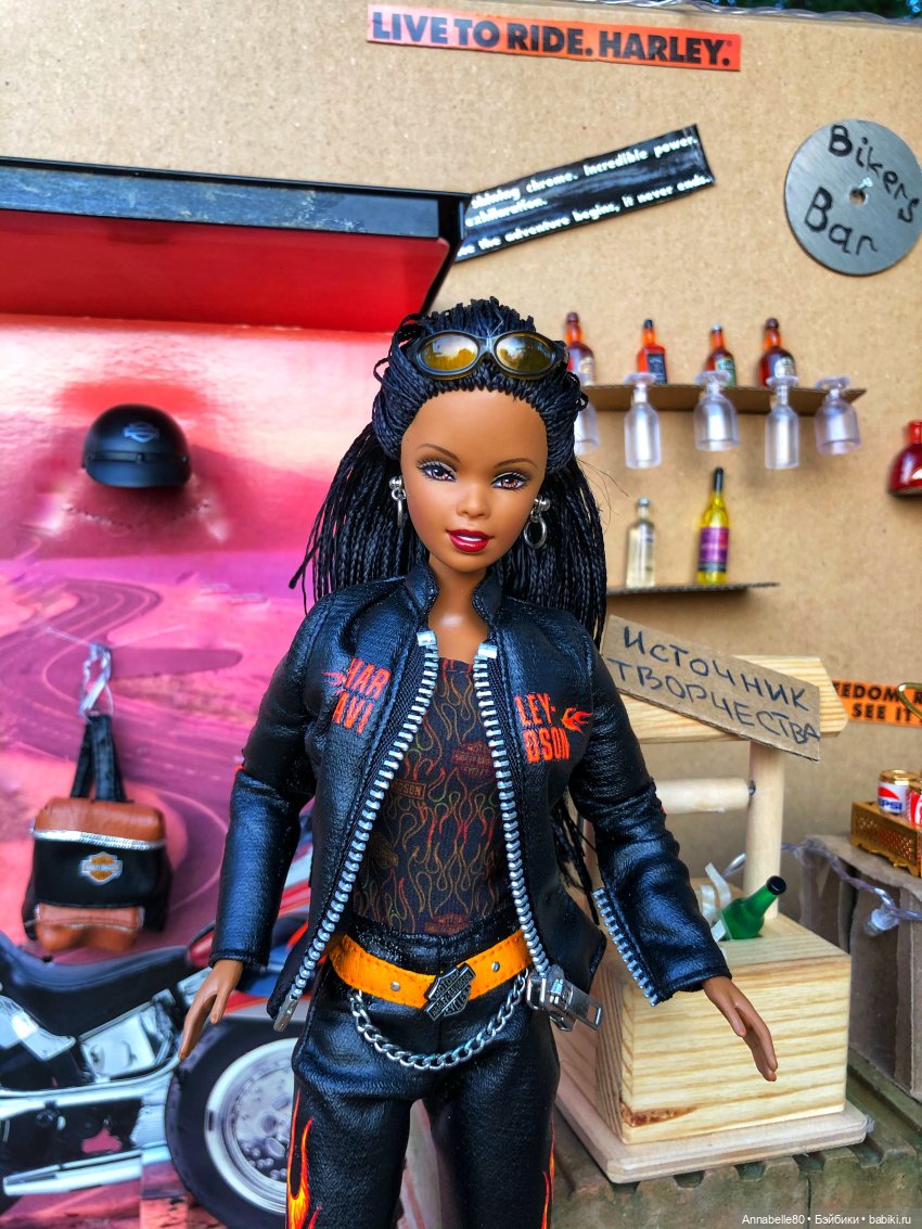 Harley Davidson Barbie или байкерский бар