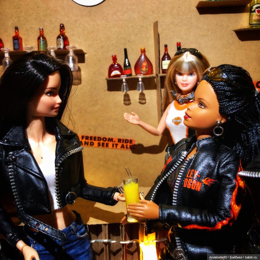 Harley Davidson Barbie или байкерский бар
