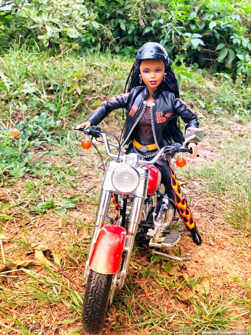 Harley Davidson Barbie или байкерский бар
