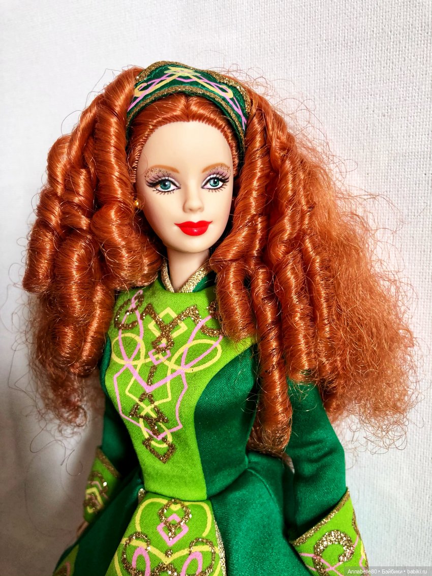Топик по-ирландски: Ireland Barbie 2011 и Irish Dance Barbie 2006