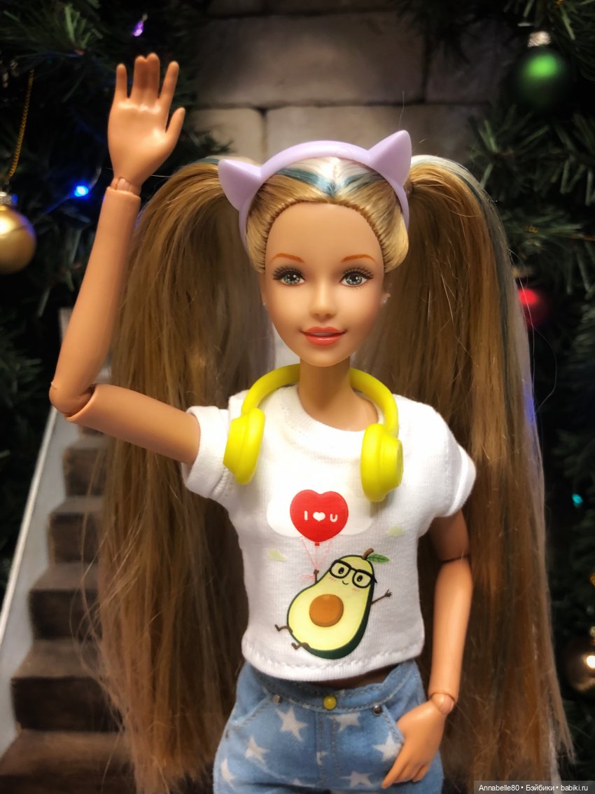 Итоги года 2022 — Куклы Barbie (Барби): Looks (фото 6)