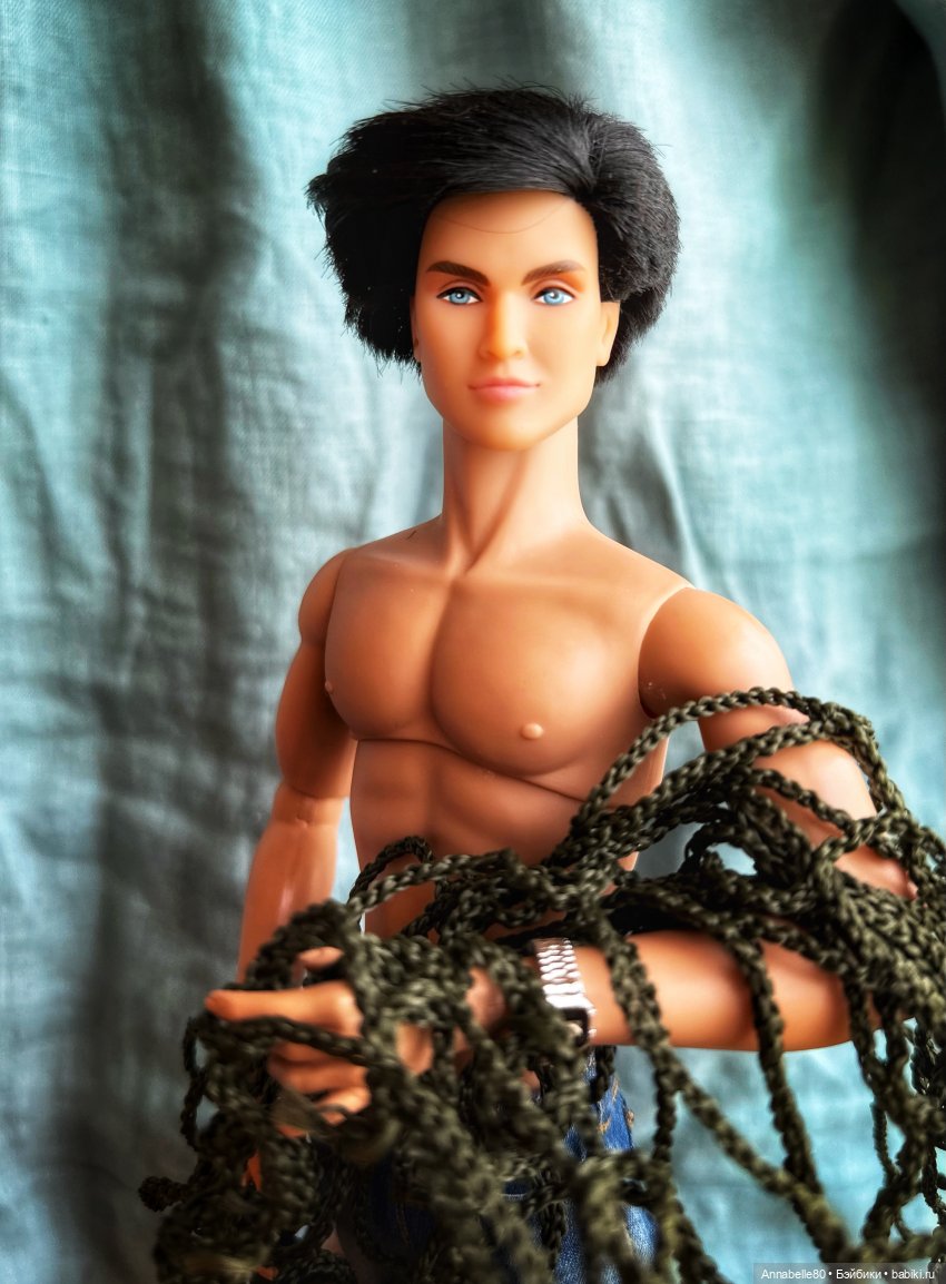 Arm Candy Chip Farnsworth III