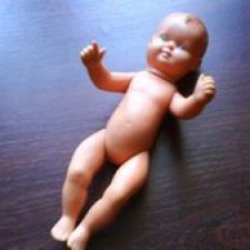 Помогите узнать о пупсе клеймо D11