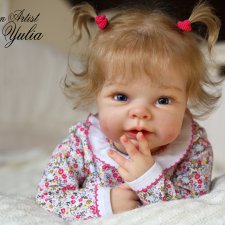 Малышка Полиночка