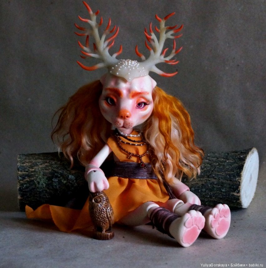 Моя рогатенькая собачка готова. Осталось придумать ей имя. Скоро она мне его сама подскажет