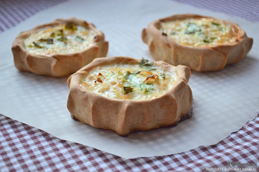 Куколка в удмуртском национальном костюме