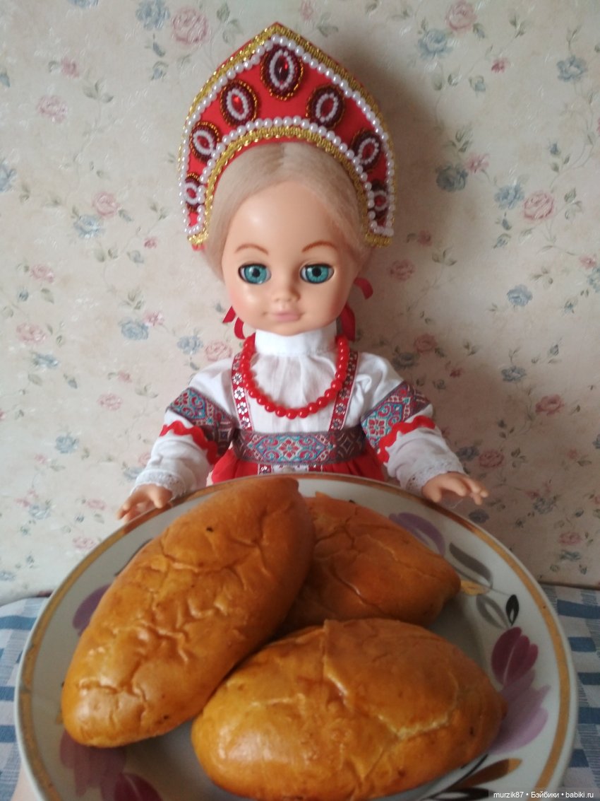 Новая порция куколок в национальных костюмах (фото 7)