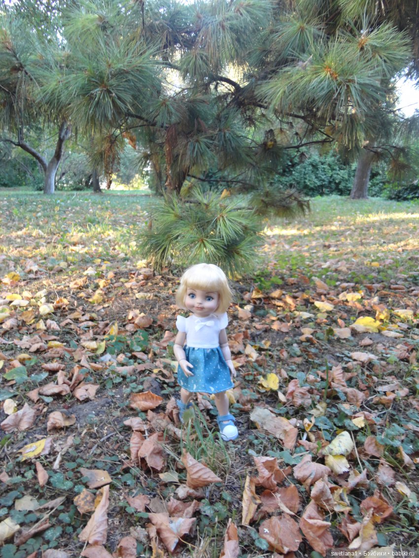 «По- осеннему шепчут листья…»