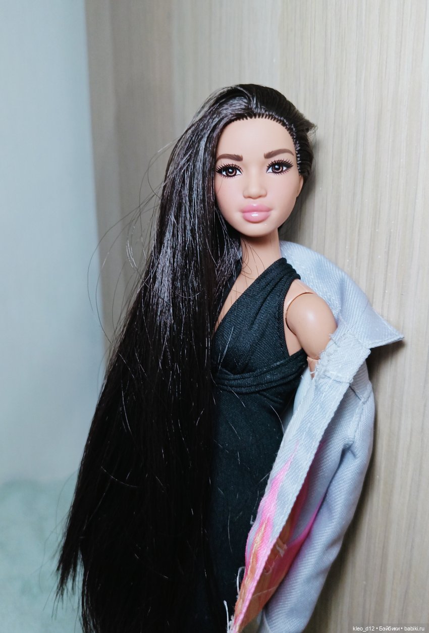 Крисель Лин — Куклы Barbie (Барби): Looks (фото 8)