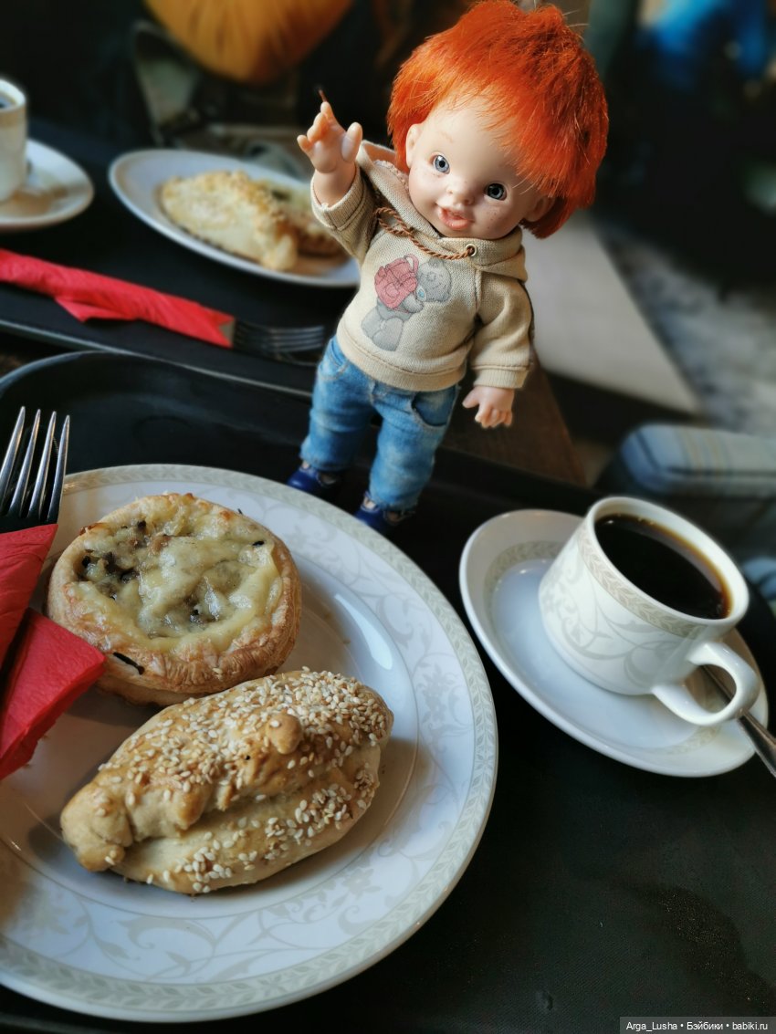 Два путешествия во Вла-ди-вос-ток (серия первая)