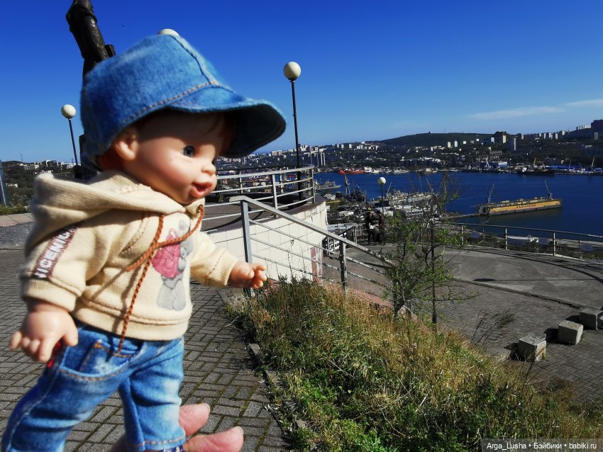 Два путешествия во Вла-ди-вос-ток (серия первая)