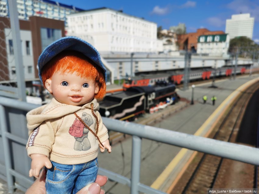 Два путешествия во Вла-ди-вос-ток (серия первая)